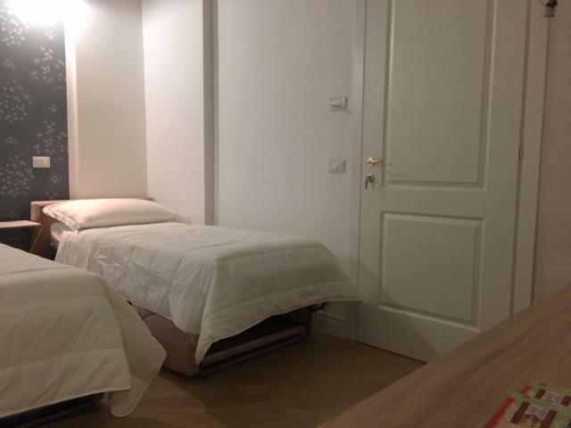 Affreschi A San Pietro Bed & Breakfast Рим Екстериор снимка