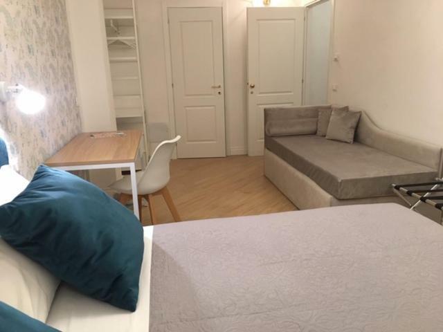 Affreschi A San Pietro Bed & Breakfast Рим Екстериор снимка