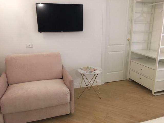 Affreschi A San Pietro Bed & Breakfast Рим Екстериор снимка